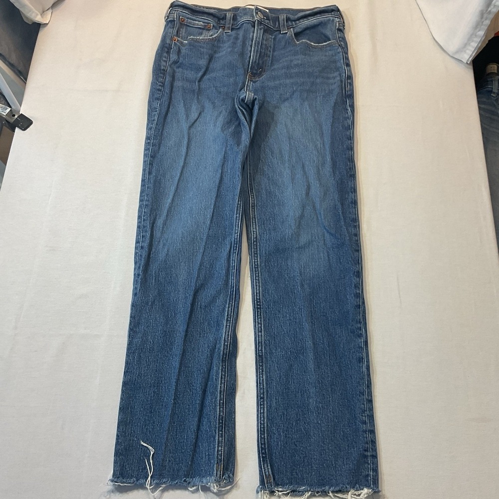 Abercrombie & Fitch 90s Straight Mid Rise 28/6 Medium Wash Denim Loose Leg
